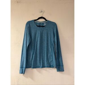 Title Nine Grace Long Sleeve Top in Blue Large